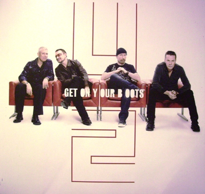 U2 - GET ON YOUR BOOTS (7 INCH)