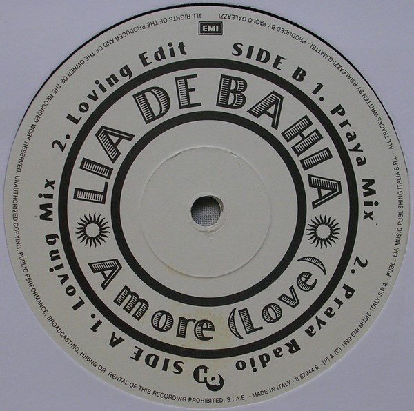 LIA DE BAHIA - AMORE (LOVE)