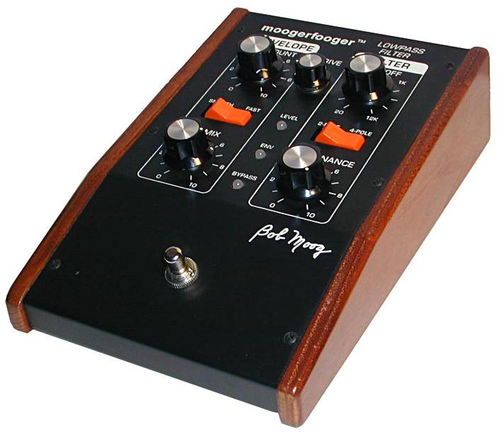 MOOG MUSIC MF-101 LOW PASS FILTER